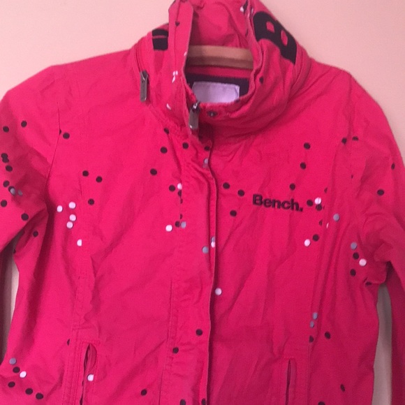 Bench Jacket - Picture 2 of 8